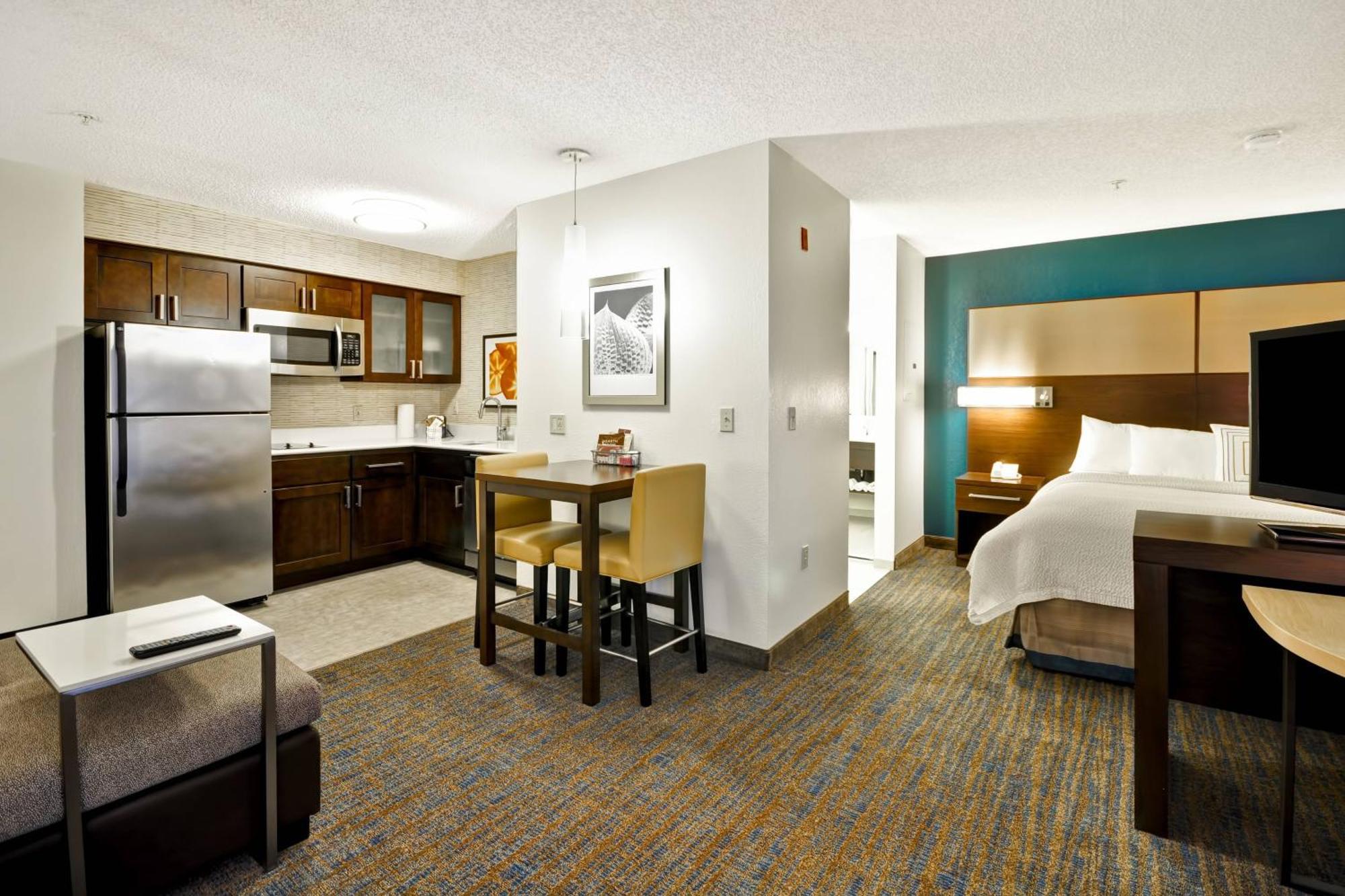 By Marriott Airport 3* Jacksonville
